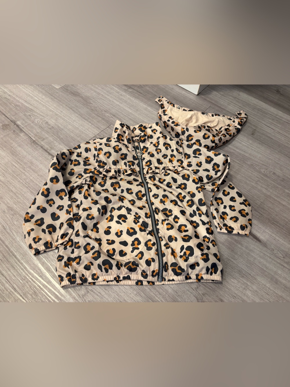 Kids 6/7 leopard jacket - removable hood